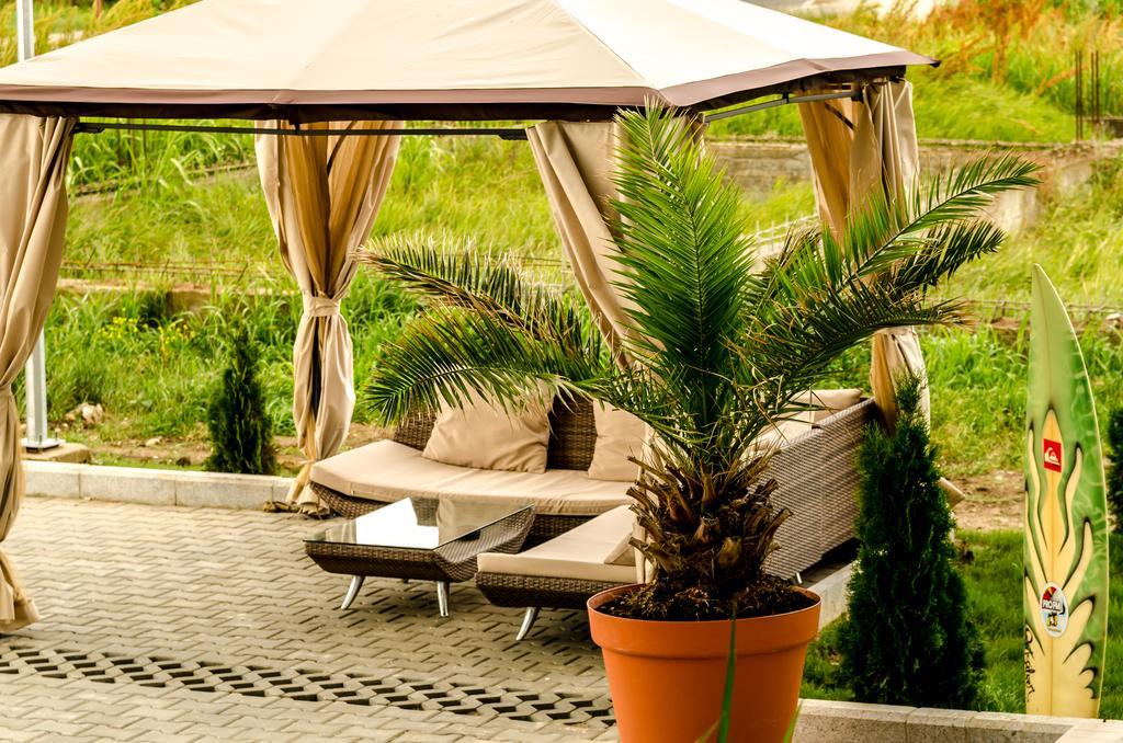 קוסטינסטי Babylonia Resort מראה חיצוני תמונה