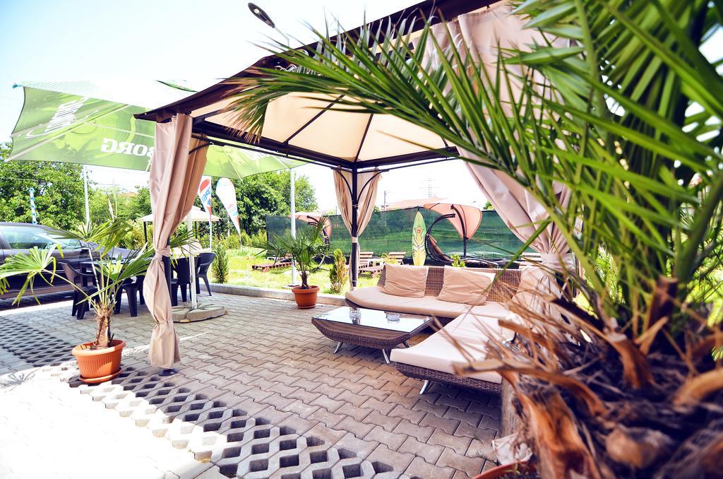 קוסטינסטי Babylonia Resort מראה חיצוני תמונה