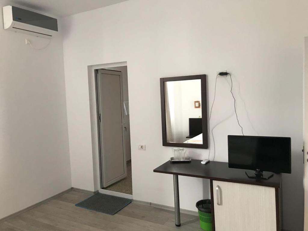 קוסטינסטי Babylonia Resort מראה חיצוני תמונה